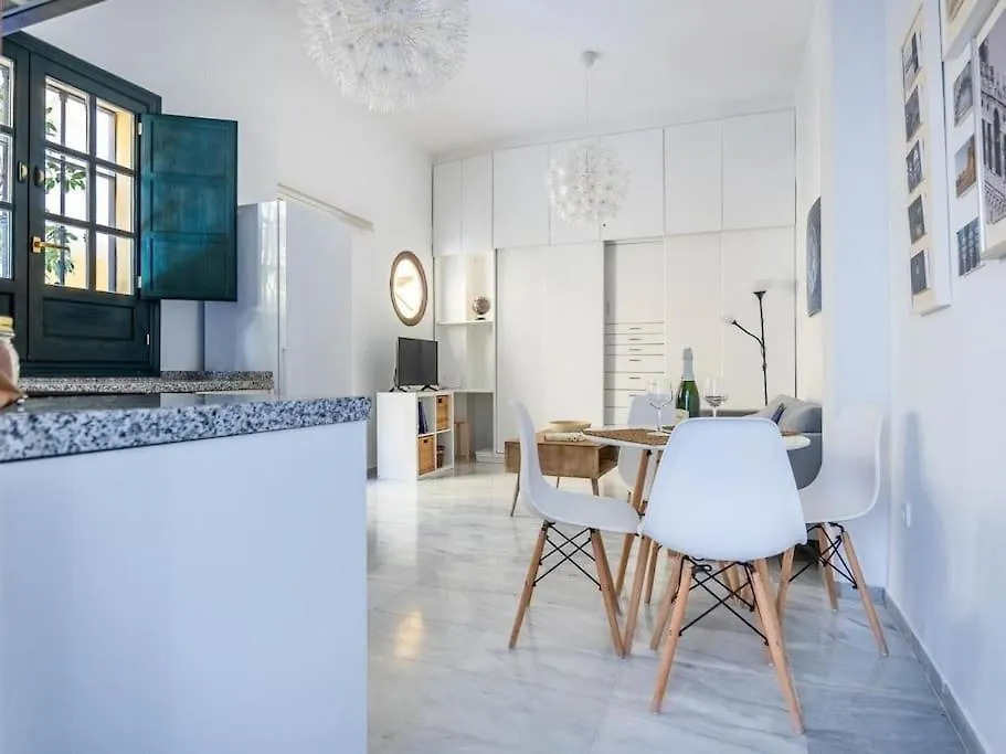 Apartment Aitana En Alvarez Quintero Seville