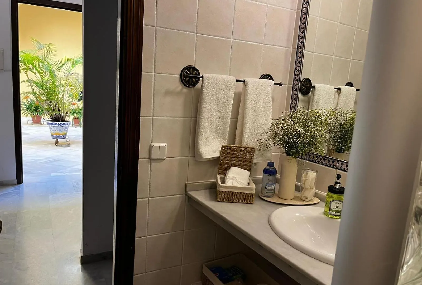 Apartment Aitana En Alvarez Quintero Seville